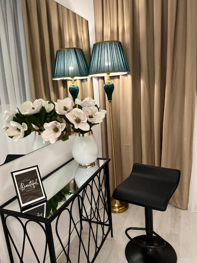 Leo'S Apartments Tirana Garden View Agim Kadrimi Ngoại thất bức ảnh